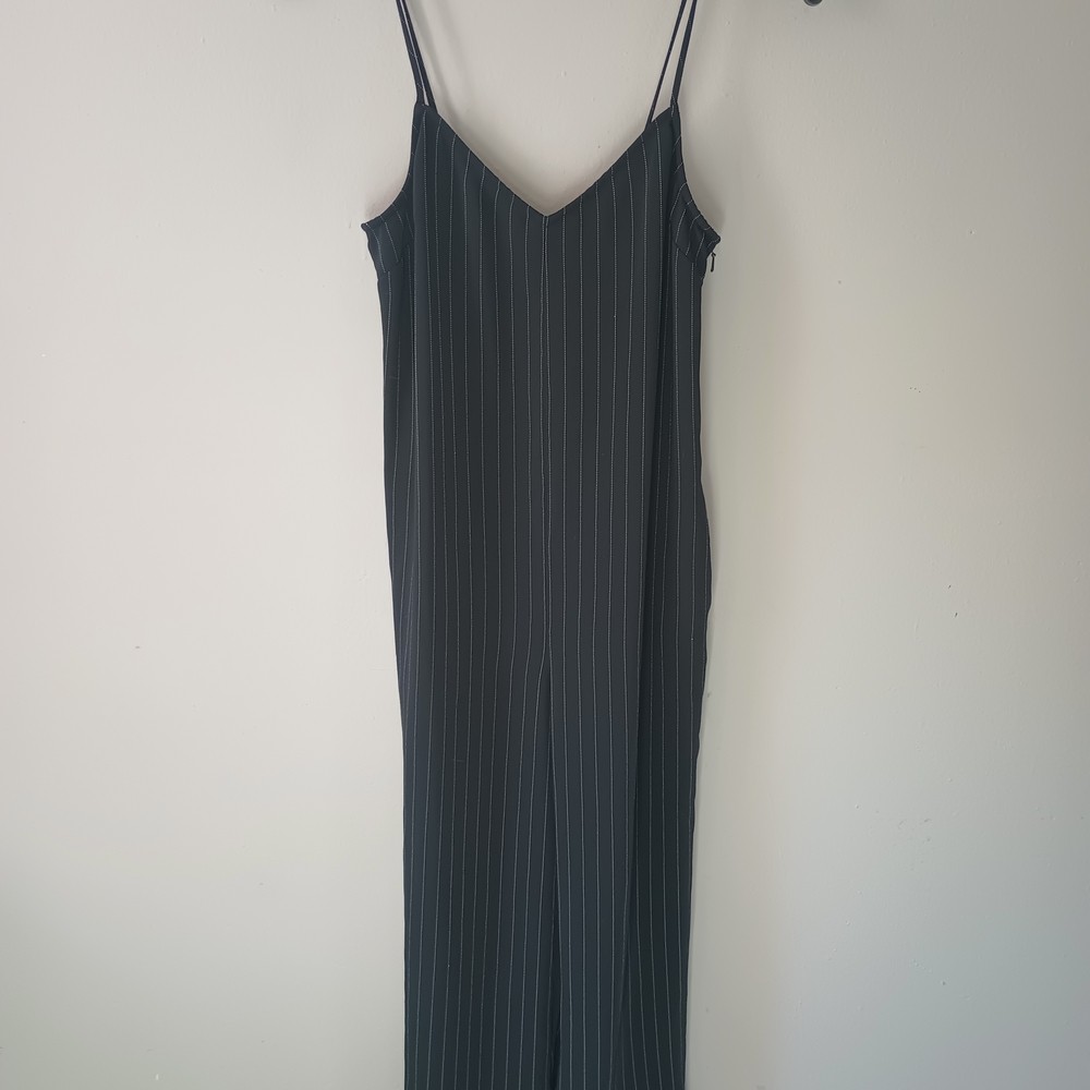 Leith Women's Jumpsuit Size XXS Pinstripe‎ Black Straight Leg Sleeveless Pockets